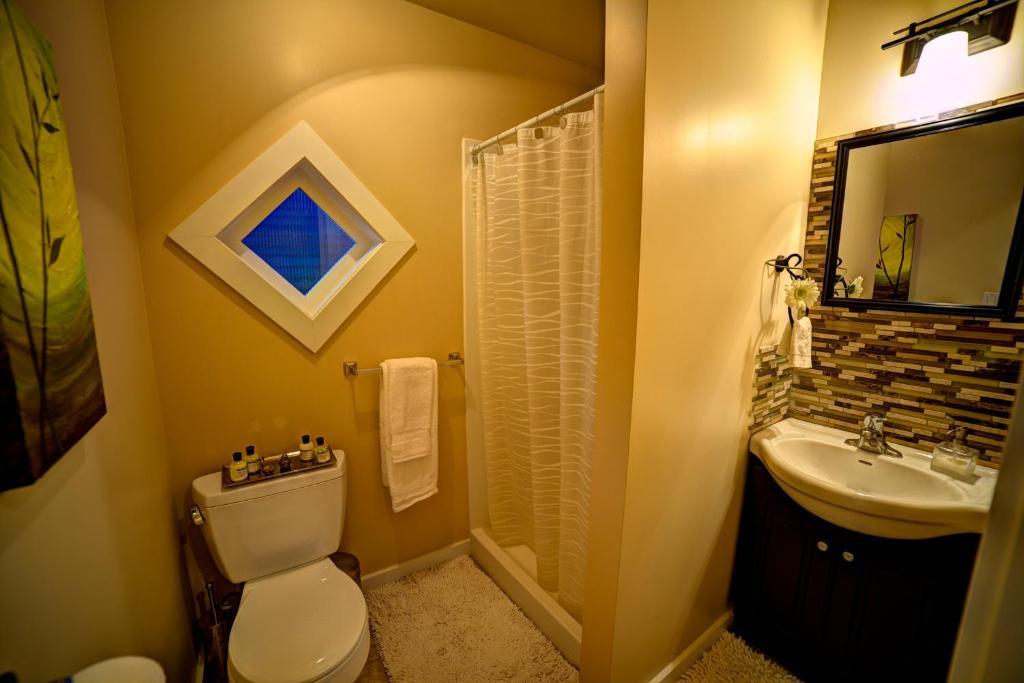 Shawnigan Suite B & B Shawnigan Lake Phòng bức ảnh
